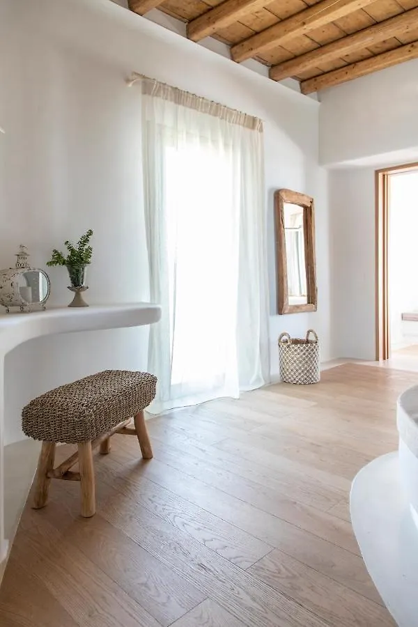 Villa Ker By Ethos Hospitality- 5 Bedrooms Mykonos Town